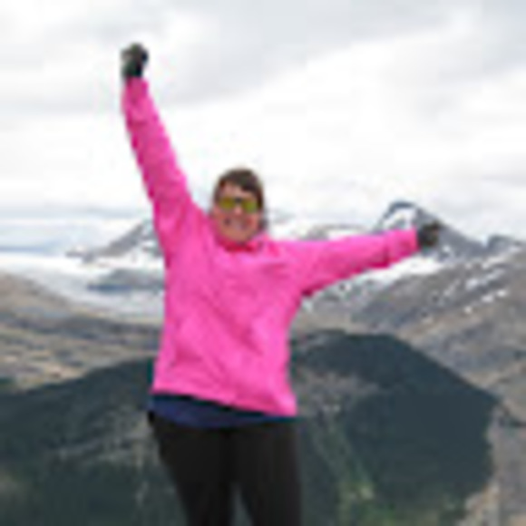 Meet your Posher, Karla - Picture 1 of 1